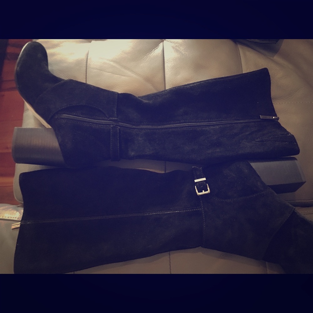 NEW 100% leather suede BCBGeneration boots sz10/40